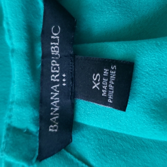 3 Tops Size XS / Kenneth Col, Banana Republic, Mine - Picture 7 of 8